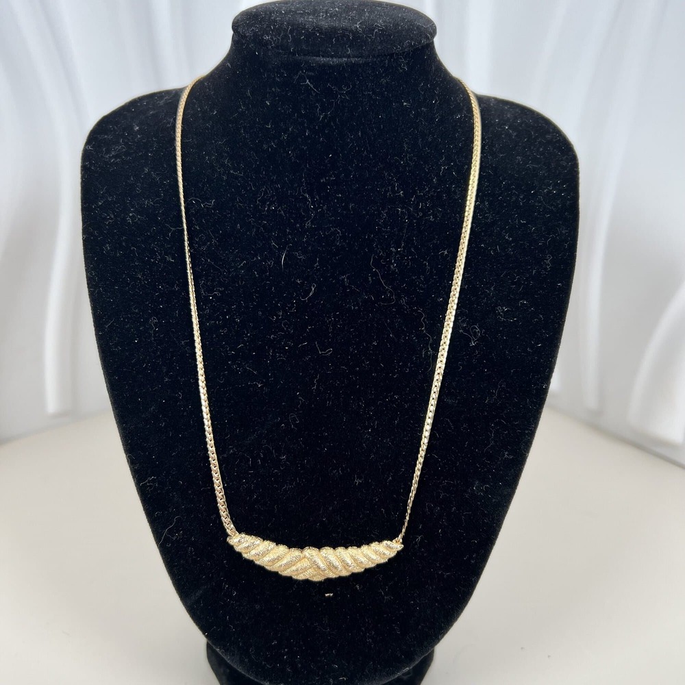 Christian Dior Gold-Tone Twisted Rope Bar Necklace Choker